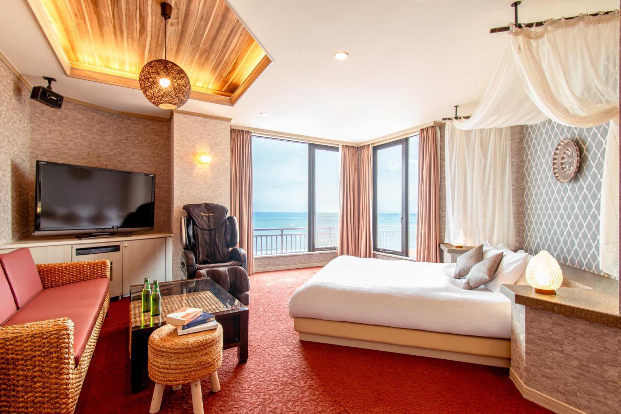 Love hotel Luna Coast