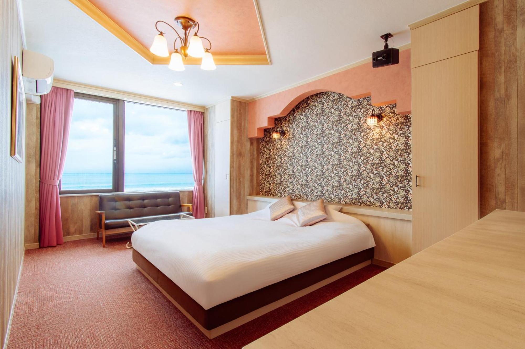 Luna Coast Otaru